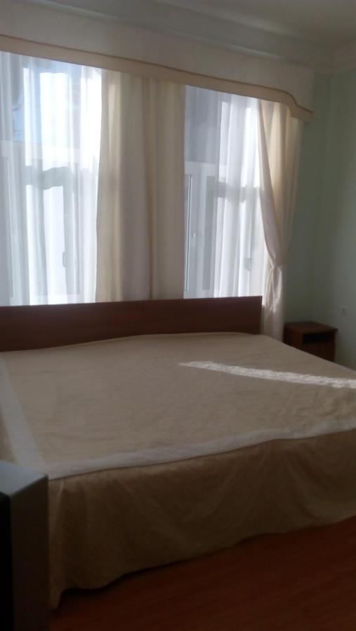 Бестужевский Дворик Gagra Exterior photo
