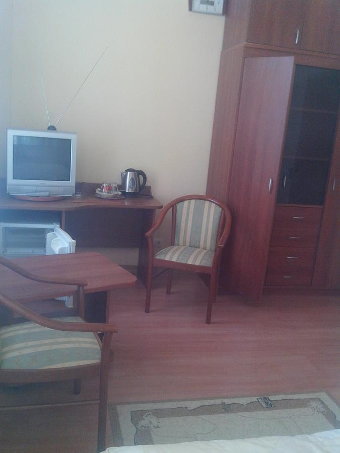 Бестужевский Дворик Gagra Exterior photo